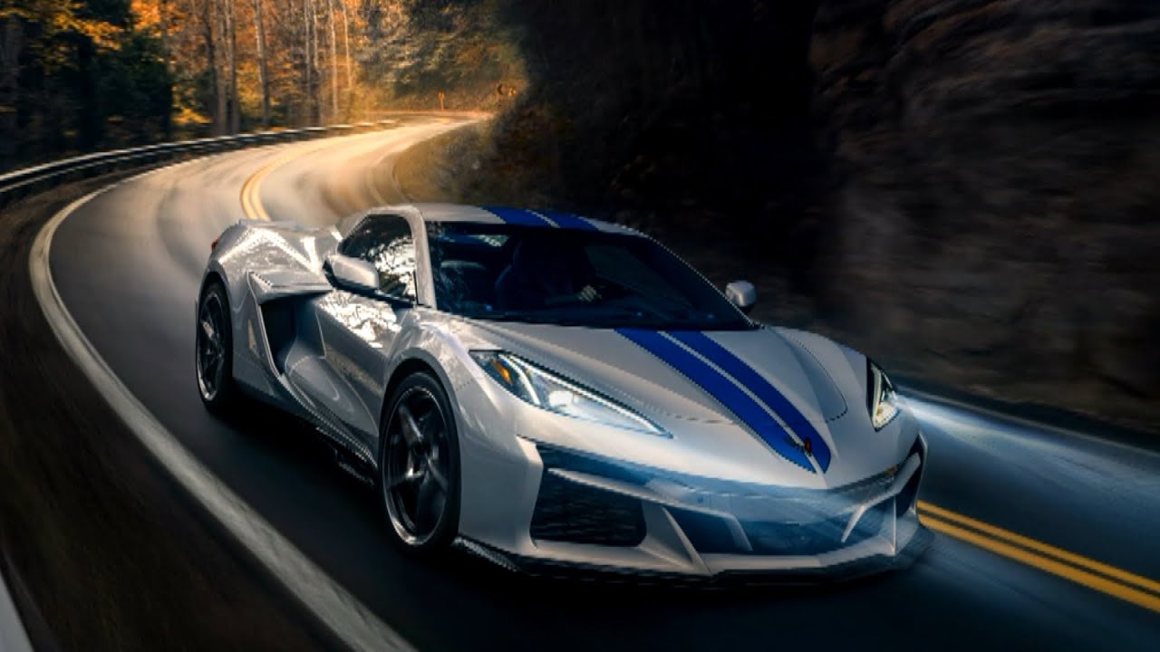 Corvette Unveils First Gas-Electric Hybrid