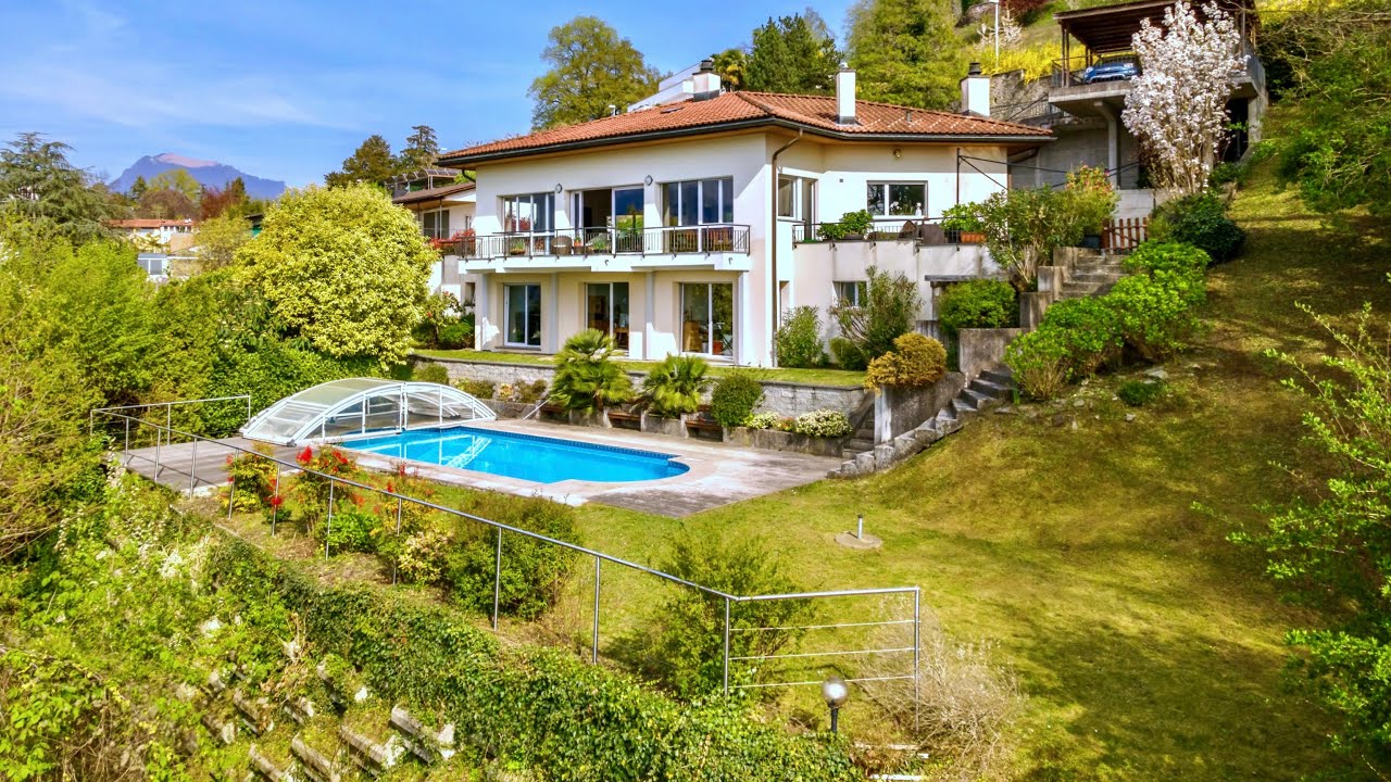 Elegante Villa mit Schwimmbad & Seeblick in Montagnola, Tessin, Schweiz, zu verkaufen