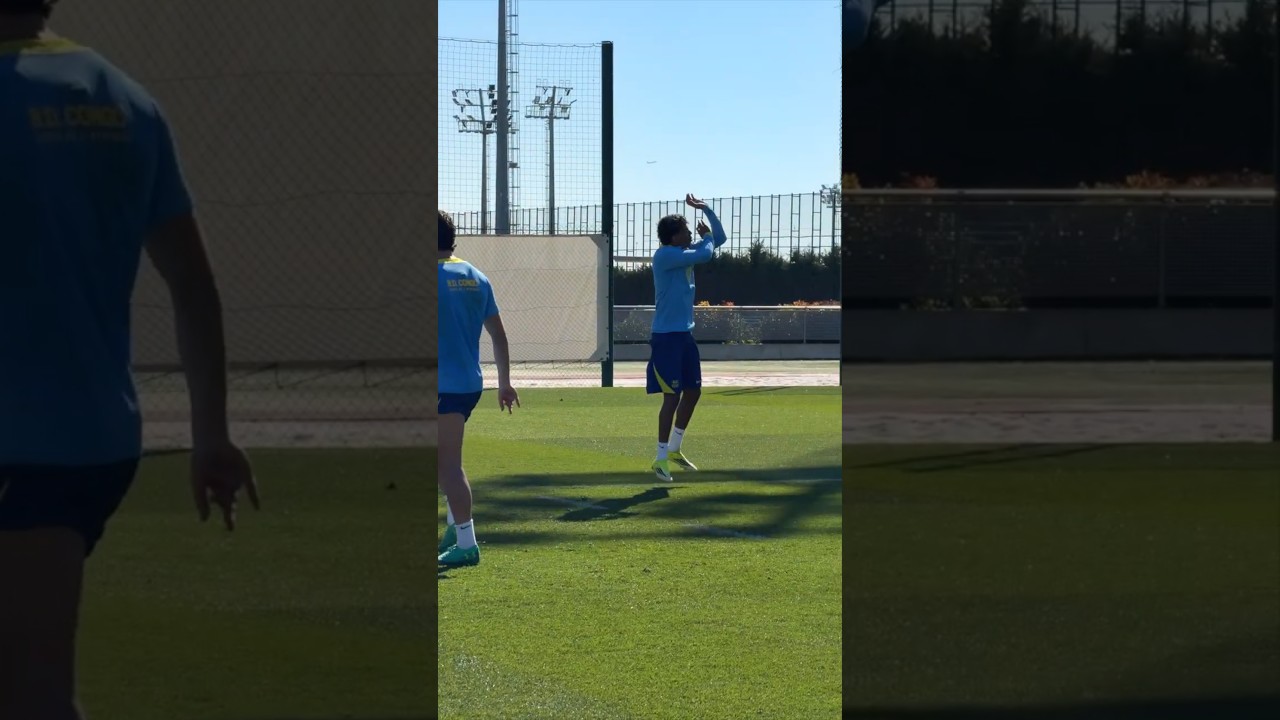 Lamine having fun. #shorts #fcbarcelona #shortvideo