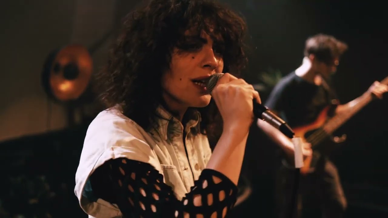 🌟 LIVE PERFORMANCE | Sarah Bugar & Band