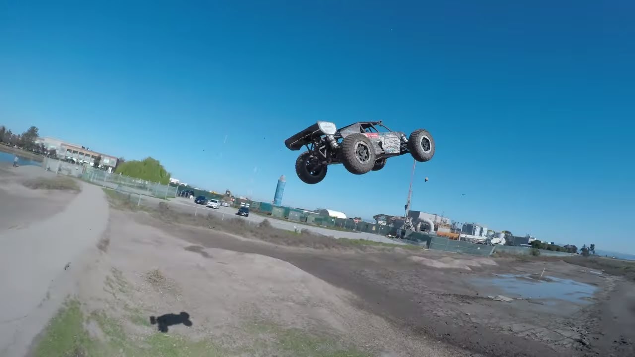 Go Big Or Go Home! DB XL-E Pulls Huge Air
