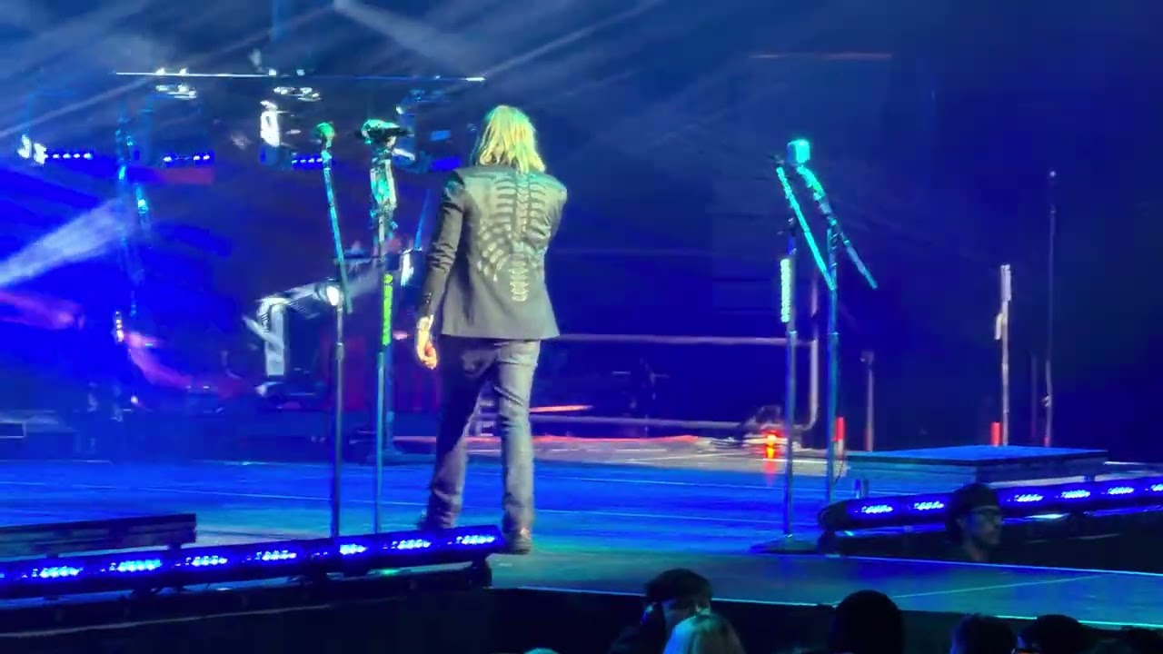 Three Days Grace - The Mountain live in Chicago, IL 3/10/26