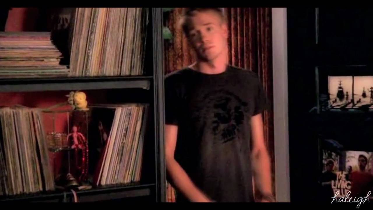 Lucas & Peyton | Hang you up