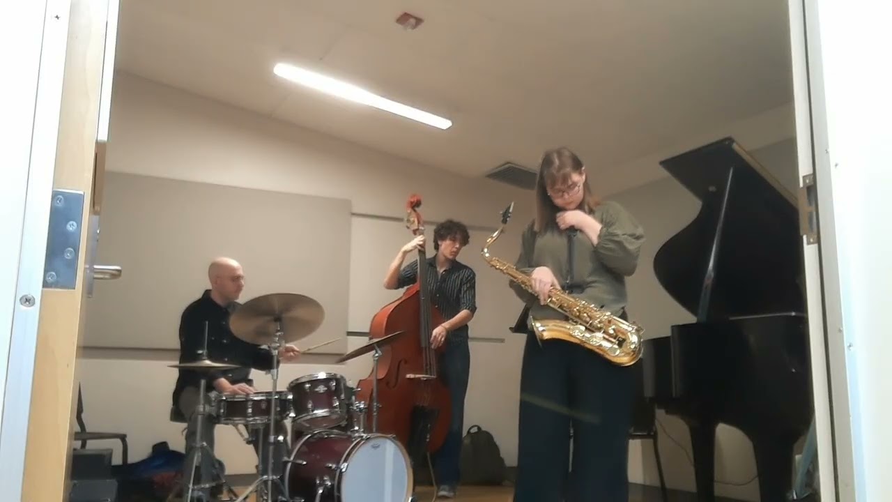 Oleo - Lucy O'Byrne Quartet