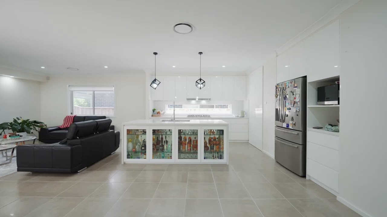 Property Tour - 11 Toledo street, Colebee 2761