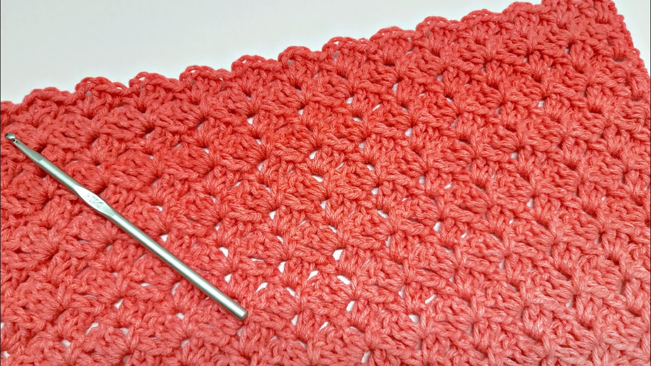How To Crochet EASY ONE ROW Stitch For Blankets and Scarfs - Paris Stitch or Lil Tulip Stitch