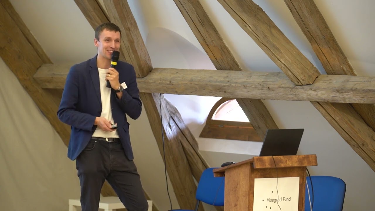 Trendy v systému o nemocné s RS, Jan Staněk, Konference: O čem se nemluví