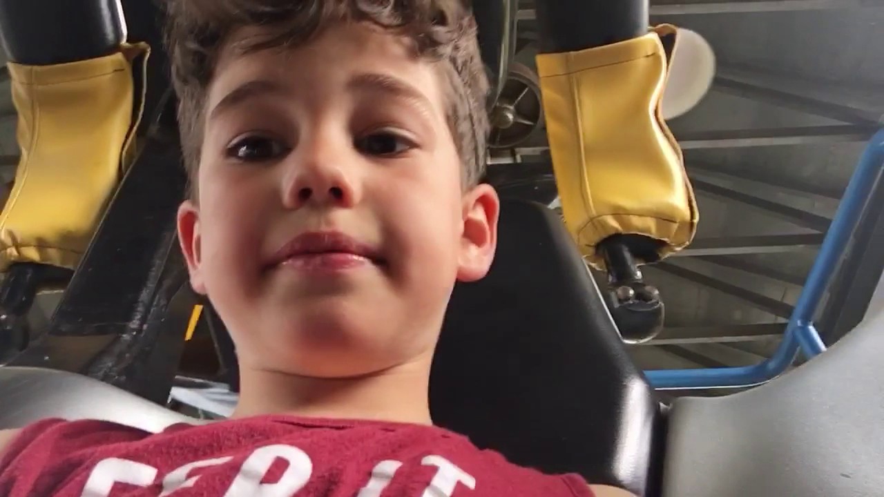 Canadas Wonderland: Ryan Rulez goes on the Vortex! VIDEOFAIL