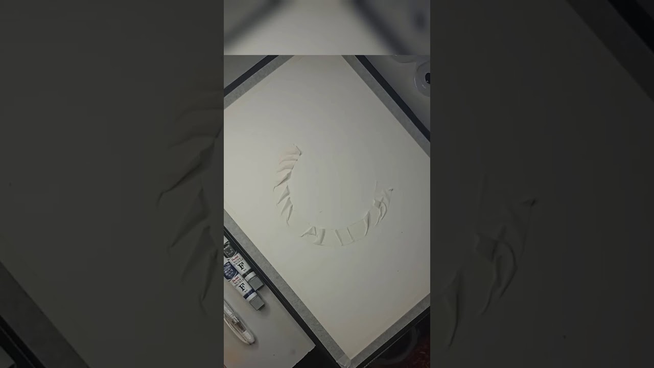 pintando a lua com aquarela