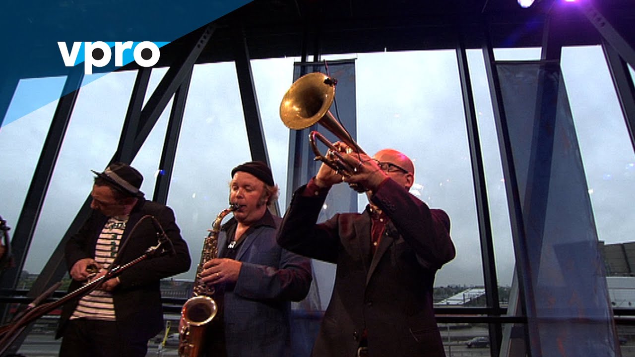 Amsterdam Klezmer Band - Sirba Bulgarish (live @Bimhuis Amsterdam)