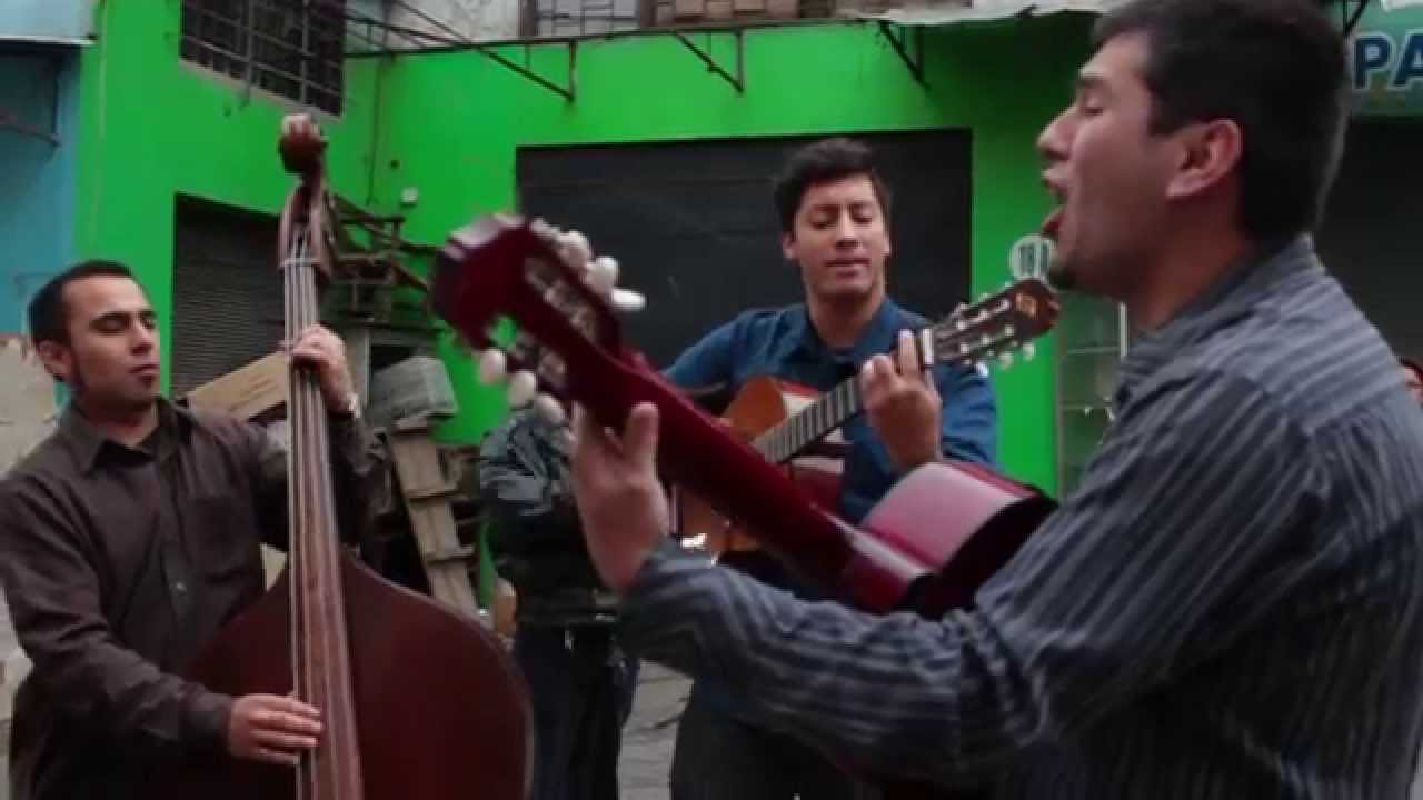 Los MetayPonga - Un cojo la revolvía