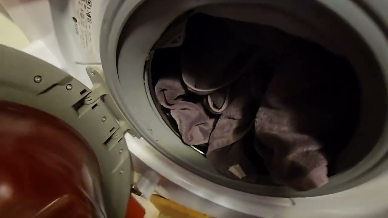 2025 Hoover Washer Dryer NOT drying clothes properly - first video