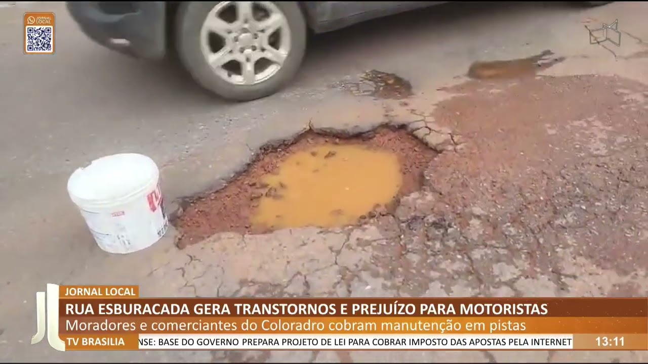 JL - Rua esburacada gera transtornos e prejuízo para motoristas