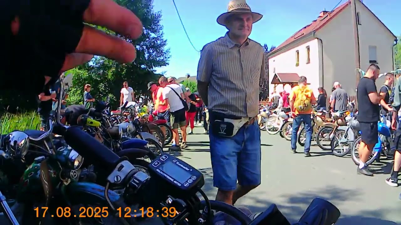 2025 SR2 Kürbitz Gang durch die Boxengasse 2