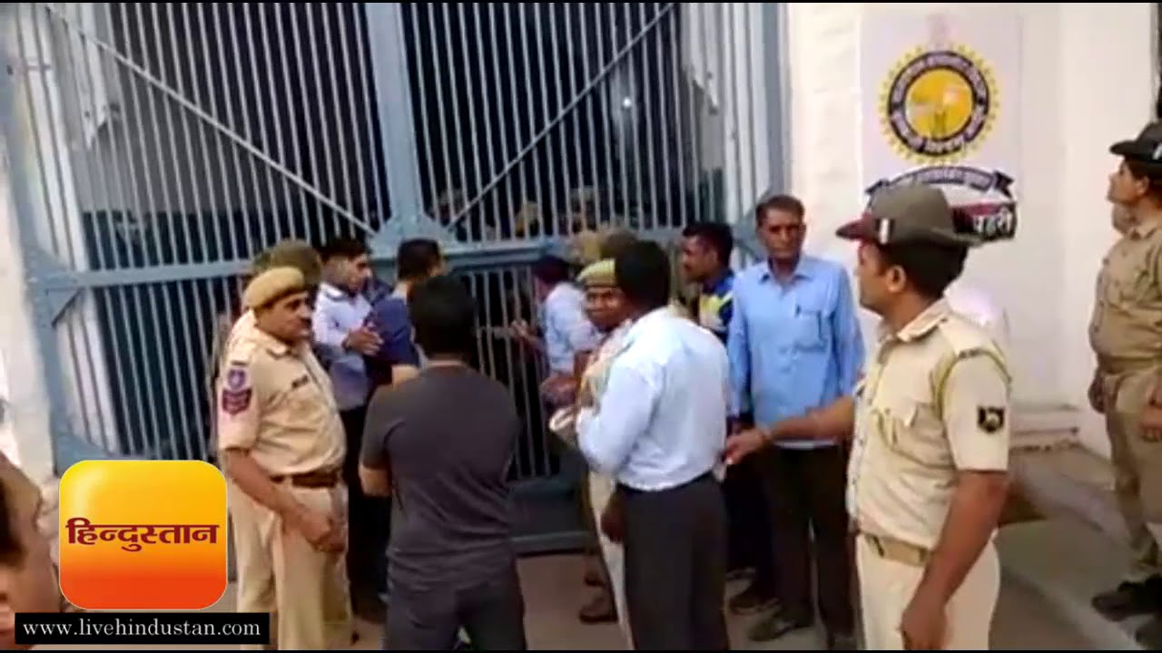 ताज़ा समाचार : जेल से रिहा हुए सलमान खान, चार्टर्ड प्लेन से मुंबई रवाना