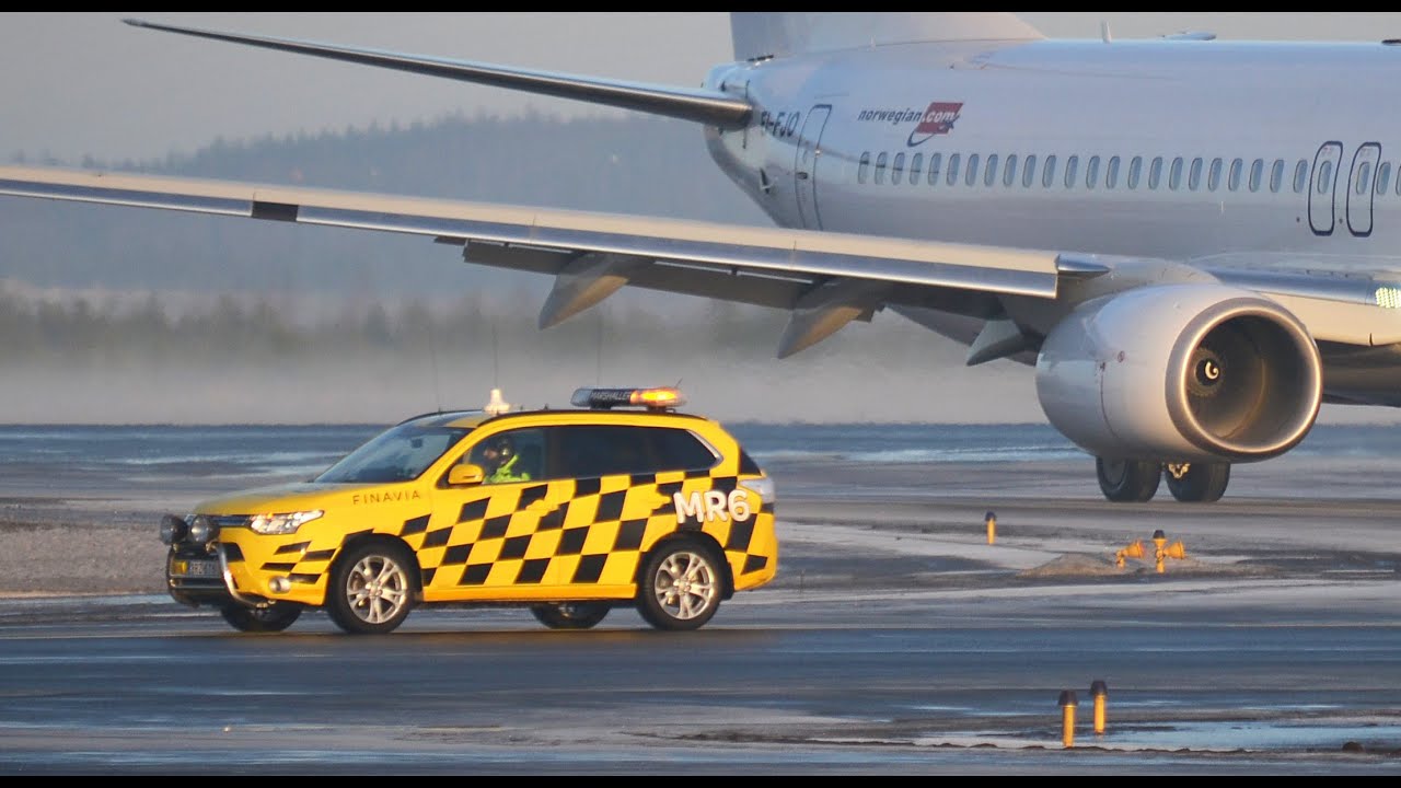 Marshallers at work at Helsinki Airport