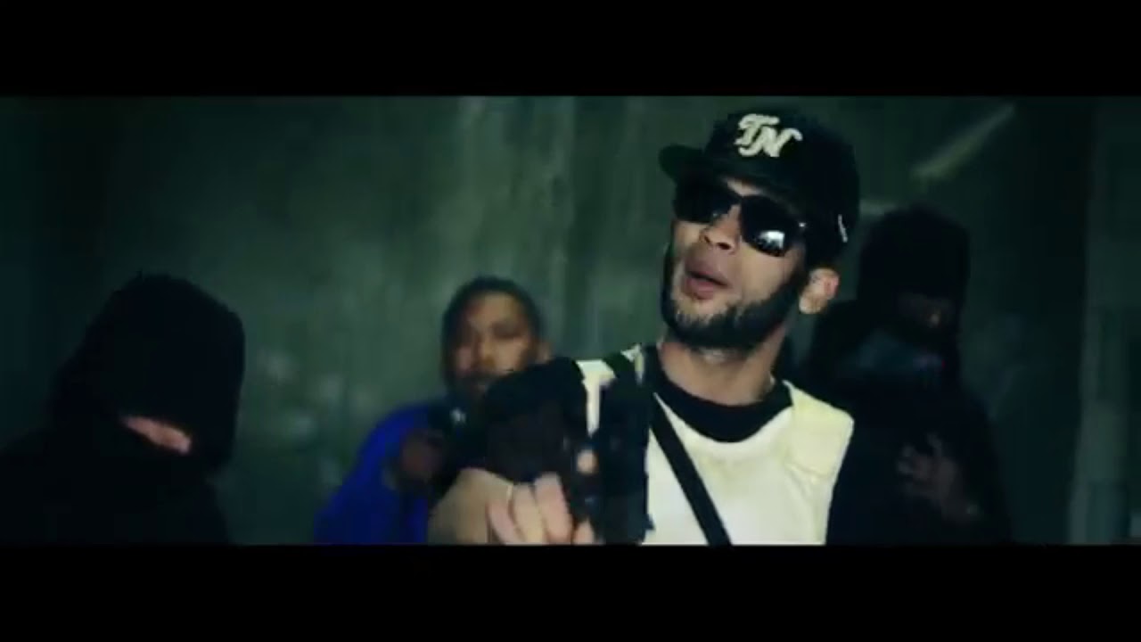 Mocromaniac - Never Change (Videoclip)