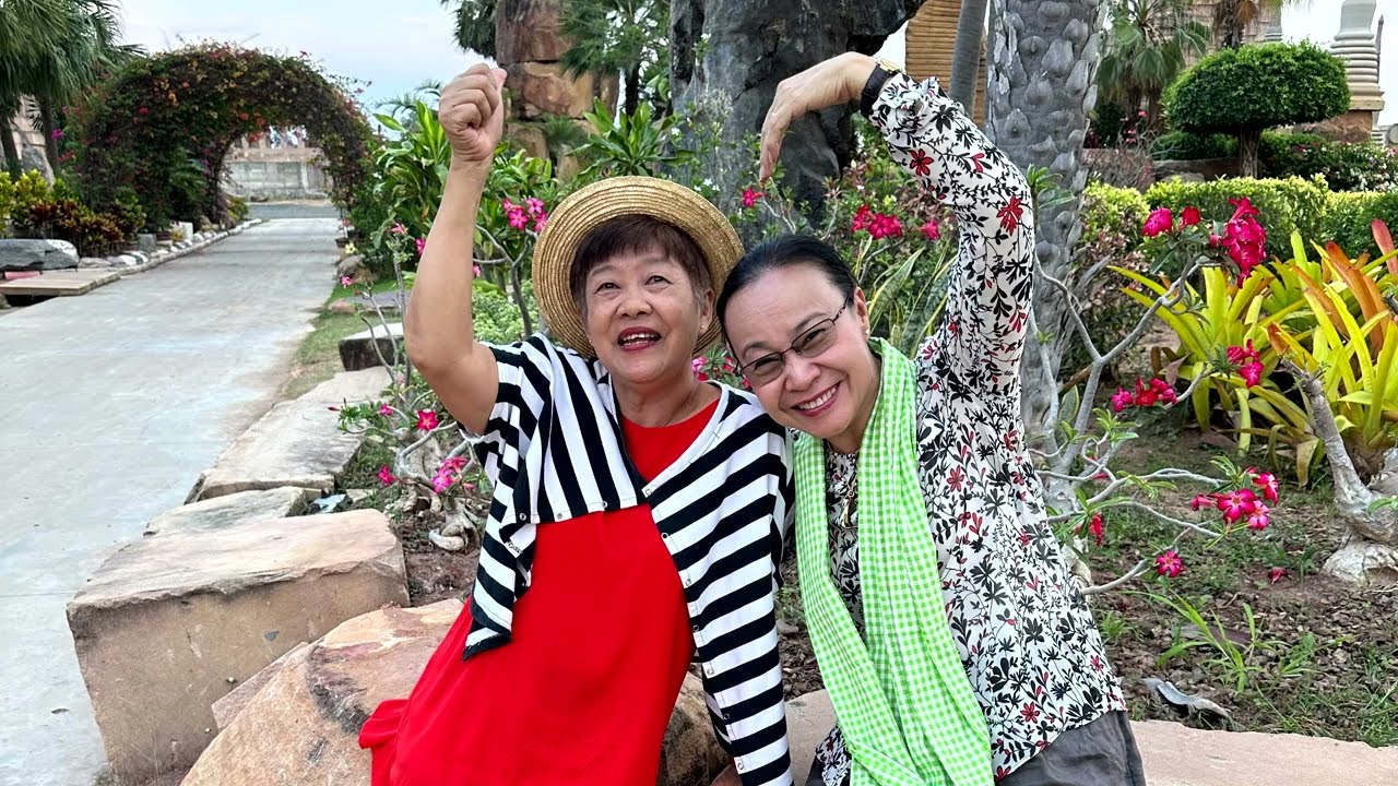 ครอบครัวโป๊ยเซียน เวียงจันทน์ ทัวร์บุรีรัมย์ ครั้งที่ 2 ปี 2026