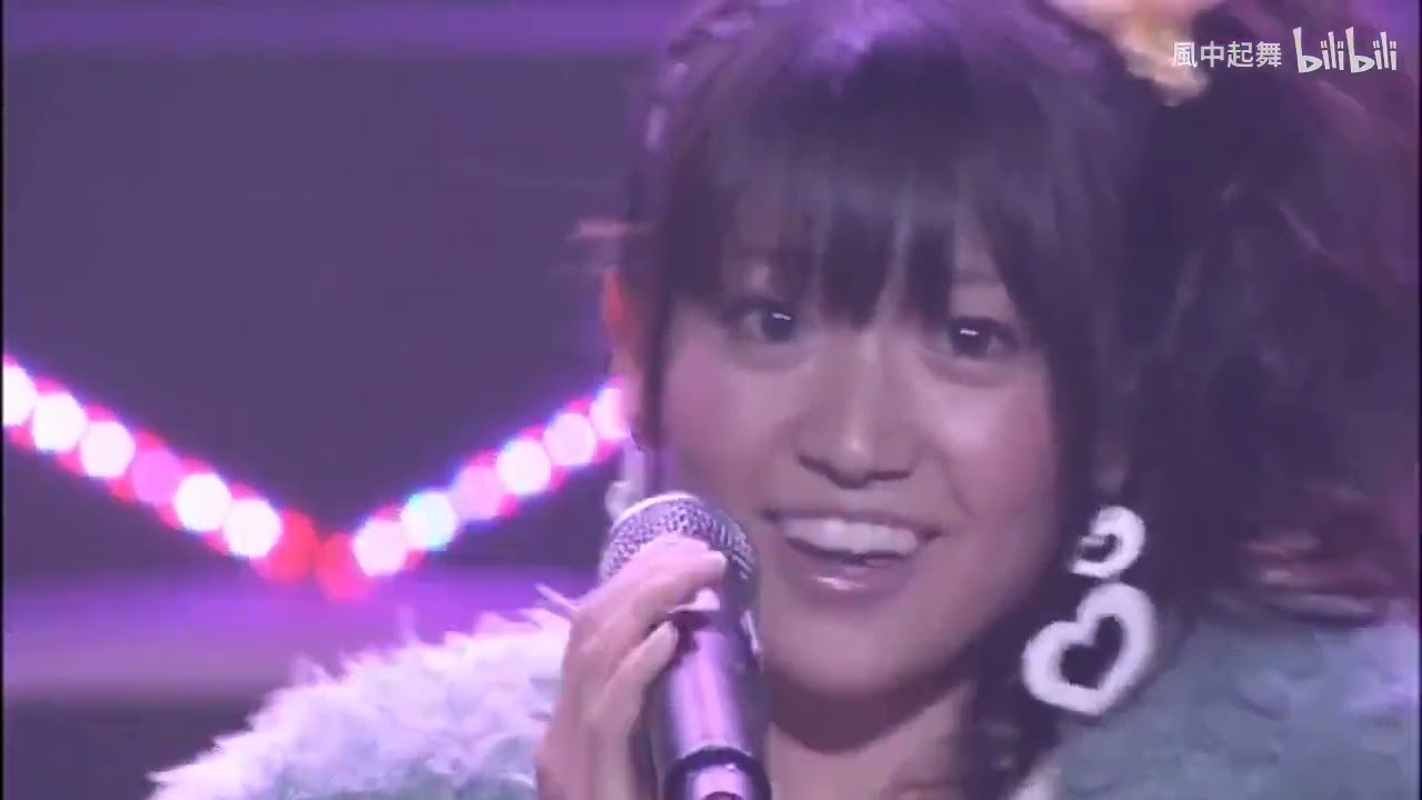 Heart Gata Virus (ハート型ウイルス) / Oshima Yuko, Miyazawa Sae, Sato Natsuki (大島優子, 佐藤夏希,宮澤佐江 )