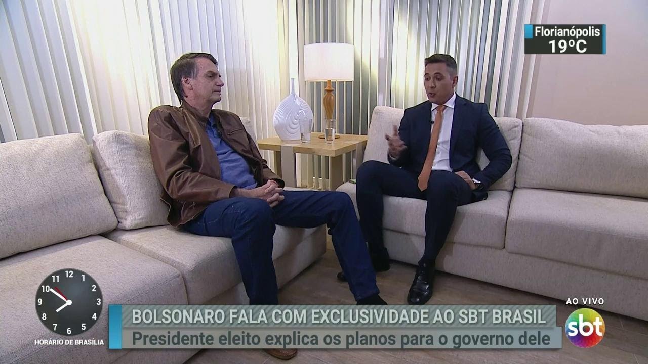 Presidente eleito, Jair Bolsonaro concede entrevista exclusiva ao SBT | SBT Brasil (29/10/18)