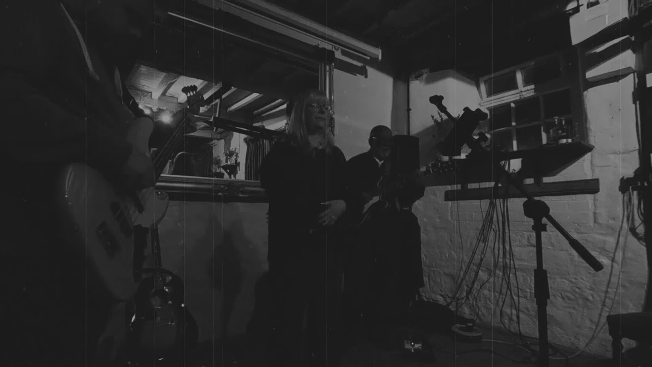 MA:RO -  Roxanne (The Police) 13/01/26 Althorpe Coaching Inn