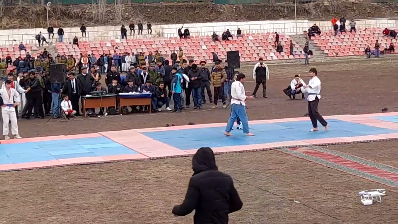 Лахш Гуштини Милли Тоҷики