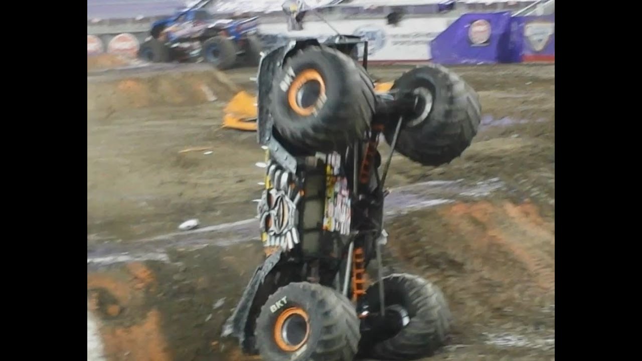 MaxD wins freestyle going stupid crazy in Levi Stadium April 10 2015