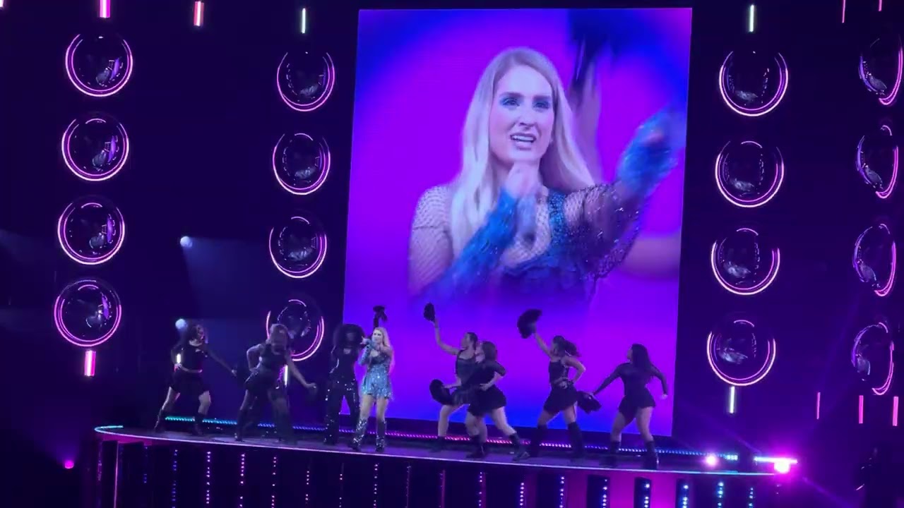 Meghan Trainor - Made You Look (Live from the Mohegan Sun Arena) [Timeless Tour]