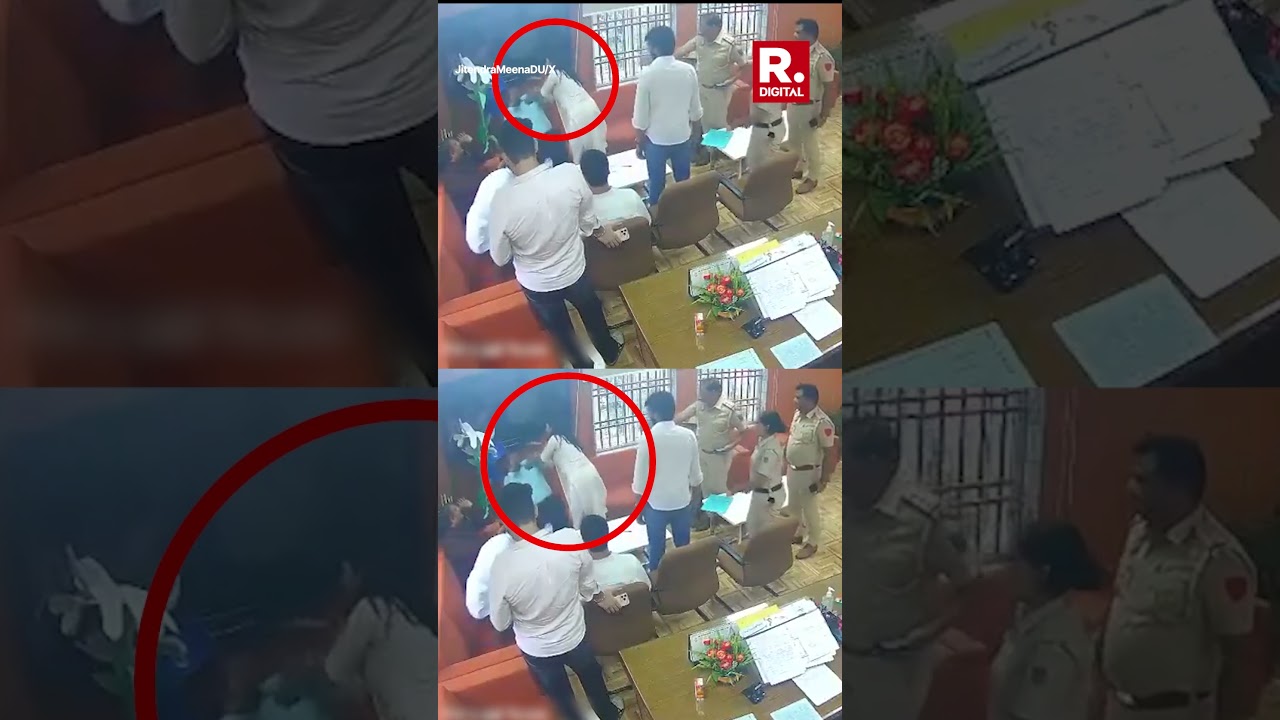 DUSU Joint Secretary Slaps Professor in Ambedkar College