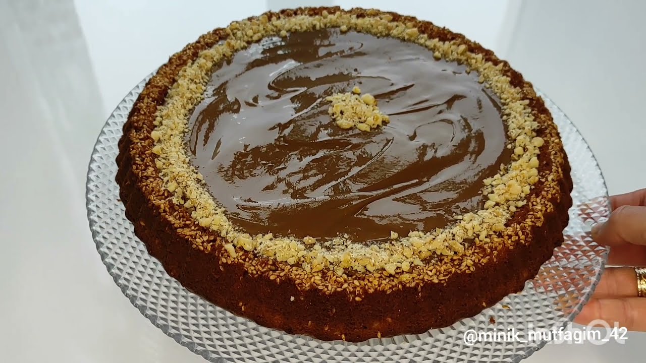 Eğer tahin seviyosaniz kesinlikle bu tarifi denemelisiniz 👌🏻 tart kalıbın da tahinli kek 😋