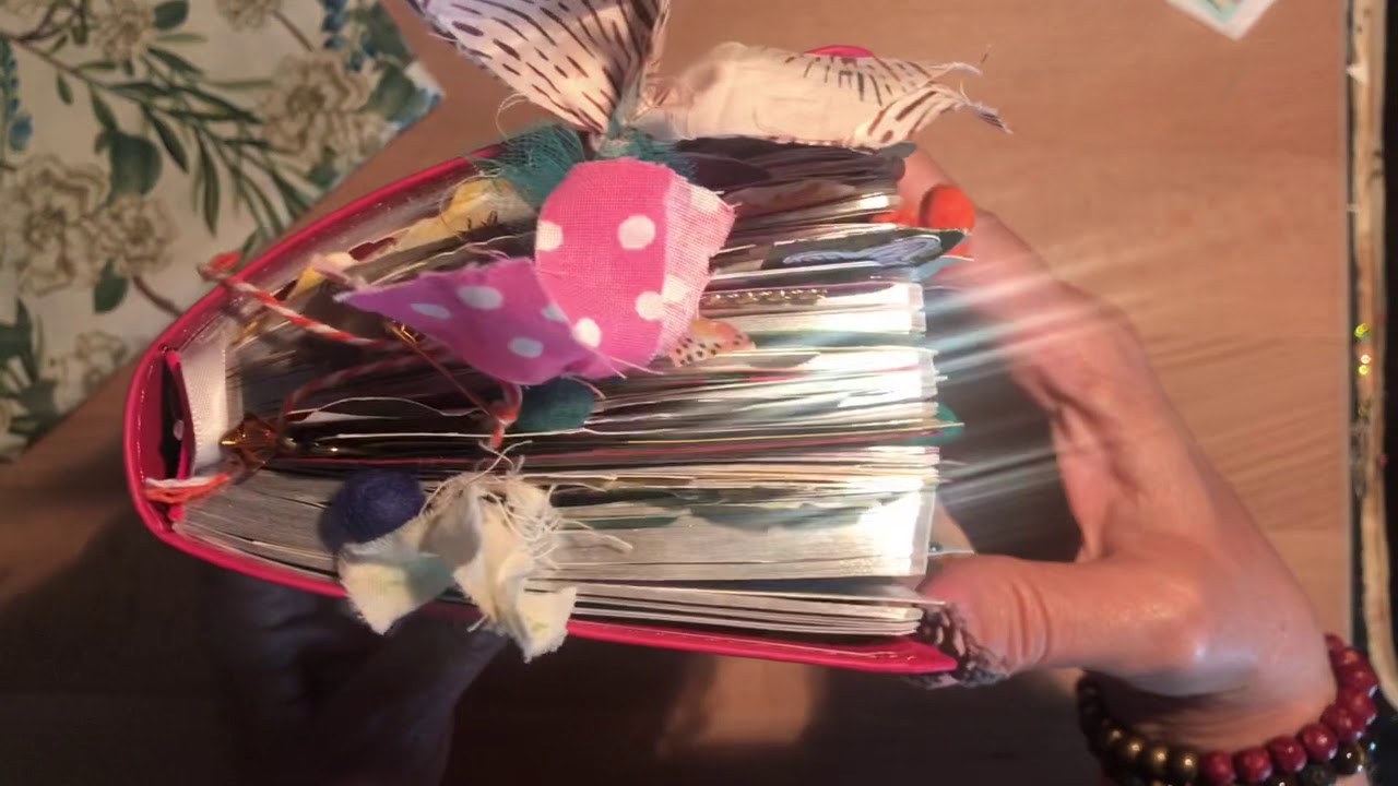Compact “Garden Bible” flip-thru