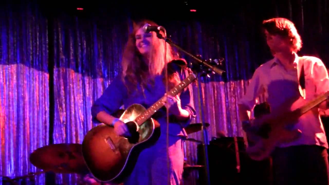 Leslie Stevens (Leslie and the Badgers)- For You Blue (George Harrison / Beatles Cover)