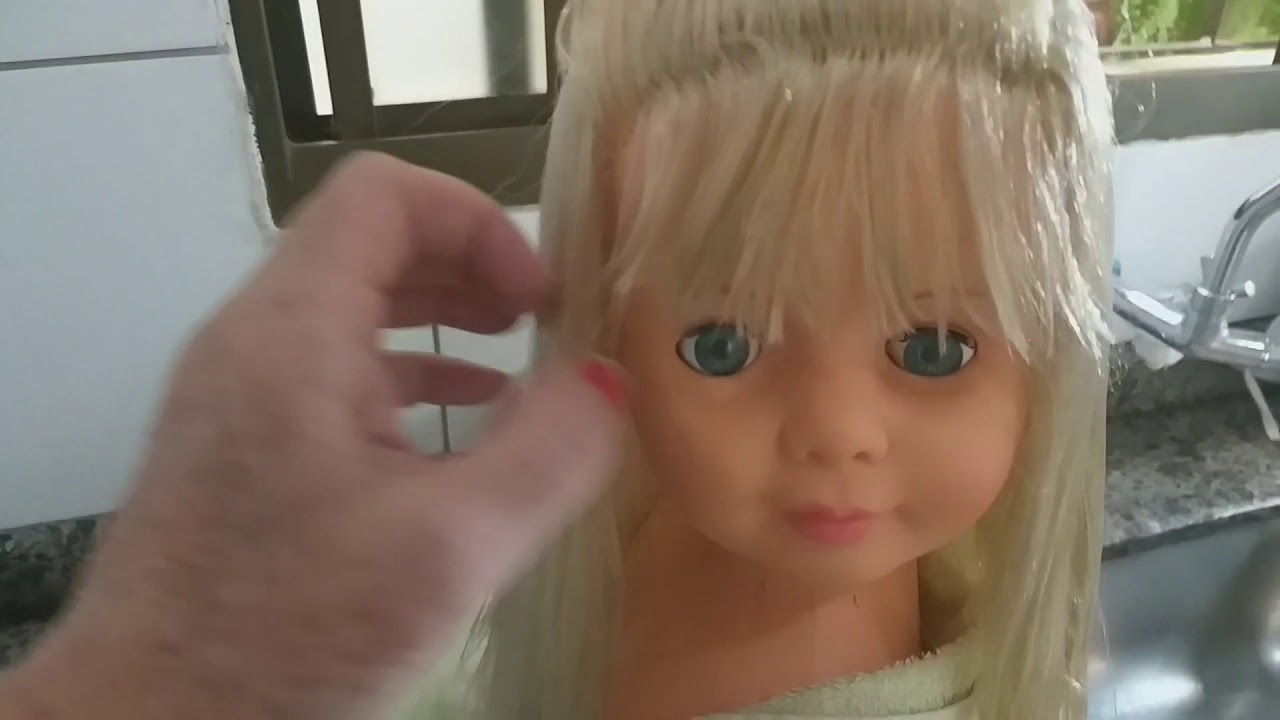 VEJA COMO LAVAR CABELO DE BONECA ,DICA .CRIANDO COM IVONETE