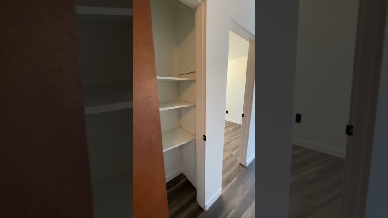 Escolier Unit 401