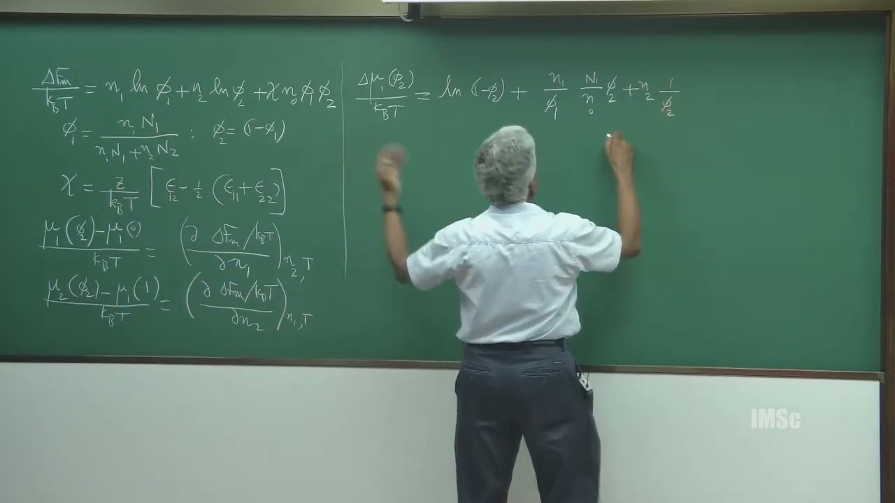 Fluctuations, Landau-Ginzburg theory and structured phase separation