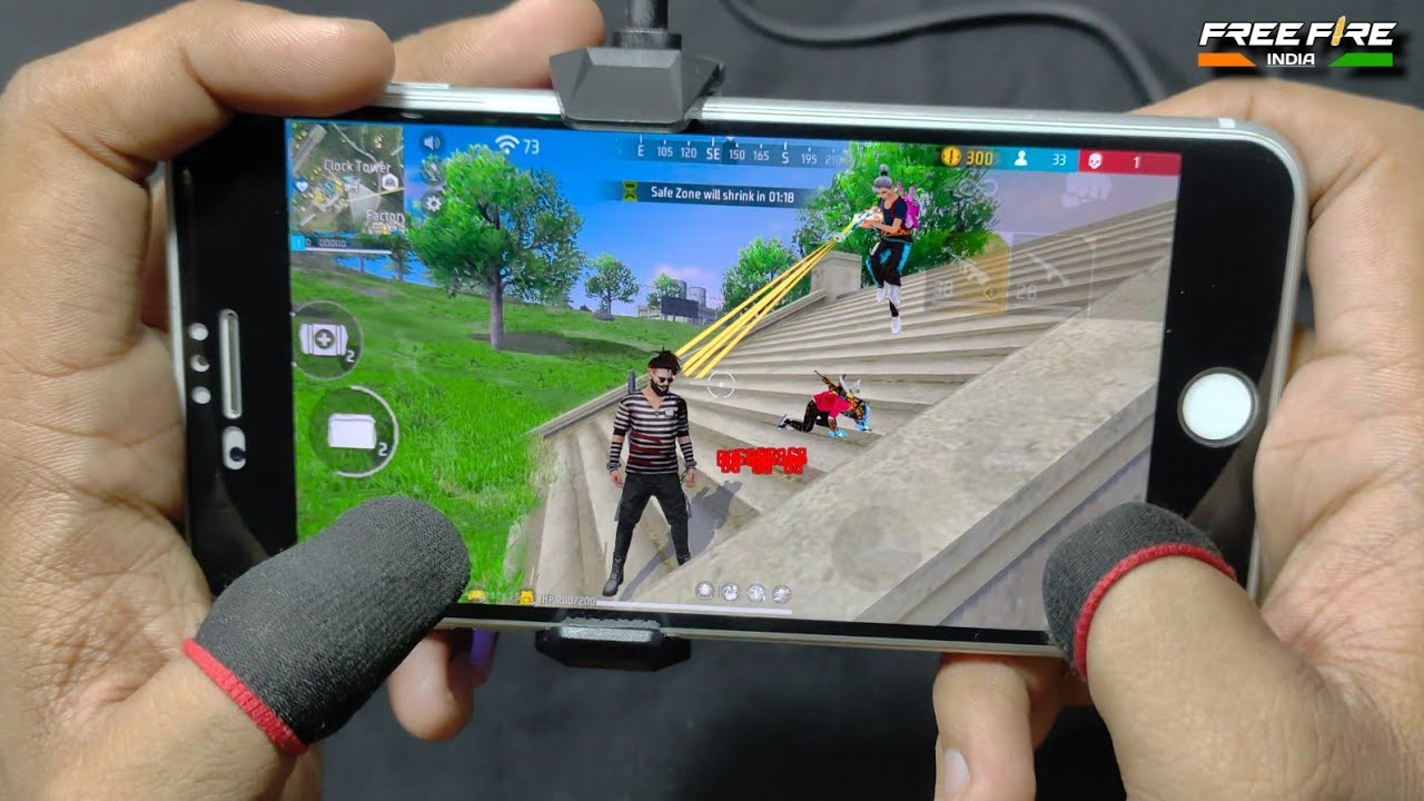 iPhone 8 Plus Free Fire Gameplay Handcam🔥Solo vs Squad Full Ranked Match - Part 4 #devilmahashay