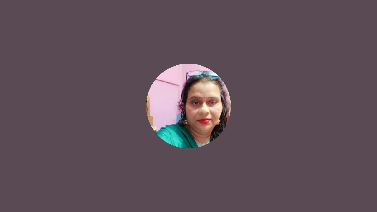 Arti Sah is live hare Krishna hare Krishna