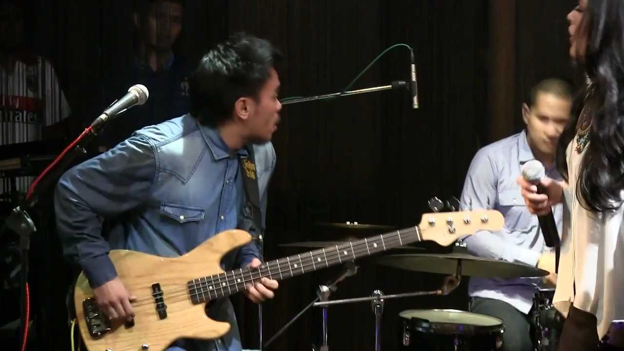 Raisa with BLP - Tell Me About It ~ Just Friend @ Mostly Jazz 12/07/12 [HD]