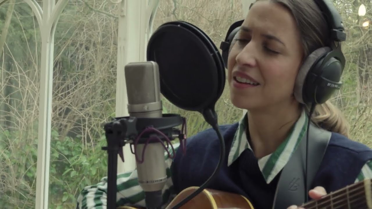 Emilie Gassin & Ben Violet - Under the Blue  - Acoustic Live Session