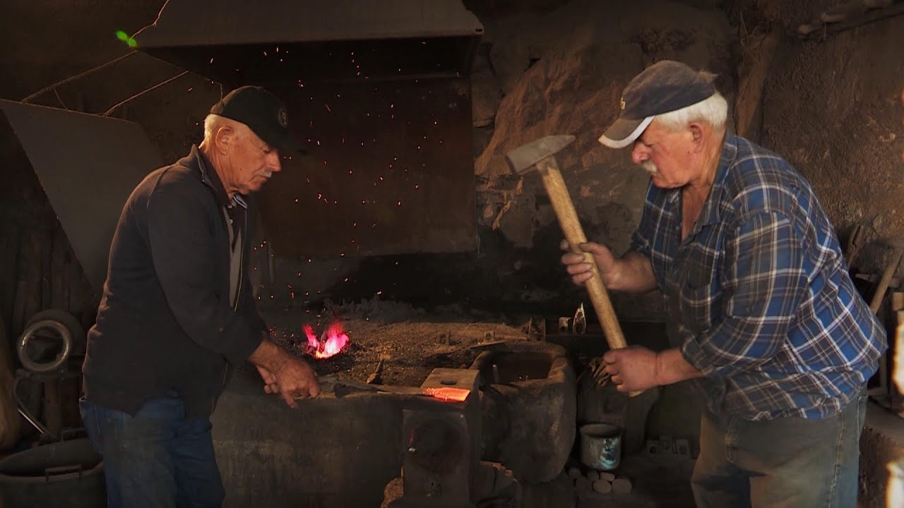 THE NOGALO SMITHY