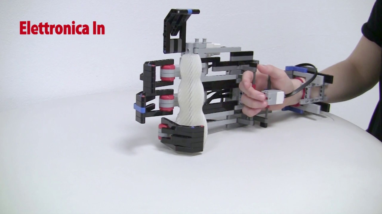 Mano con Mindstorm lego