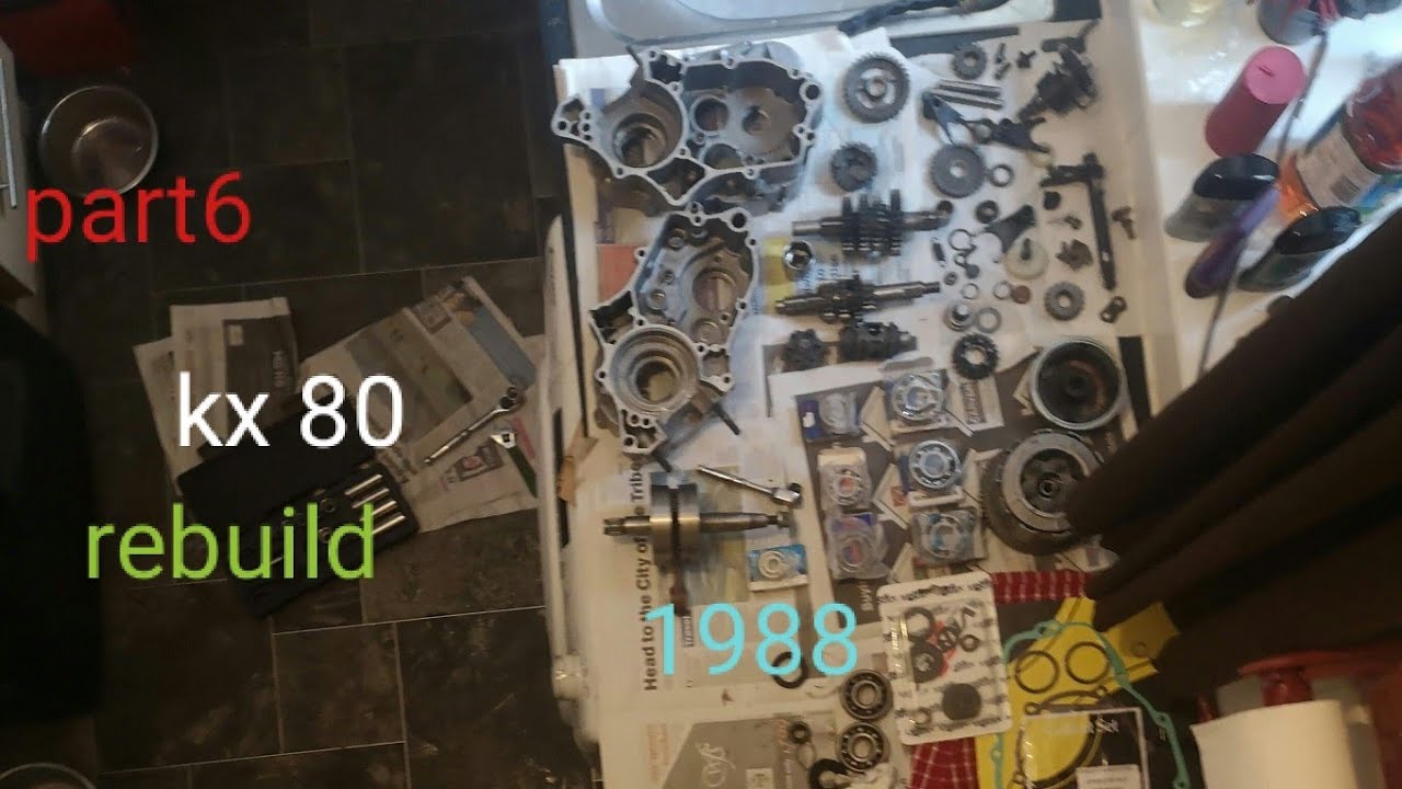 Kawasaki kx 80 1988-1997. 2 stroke engine rebuild