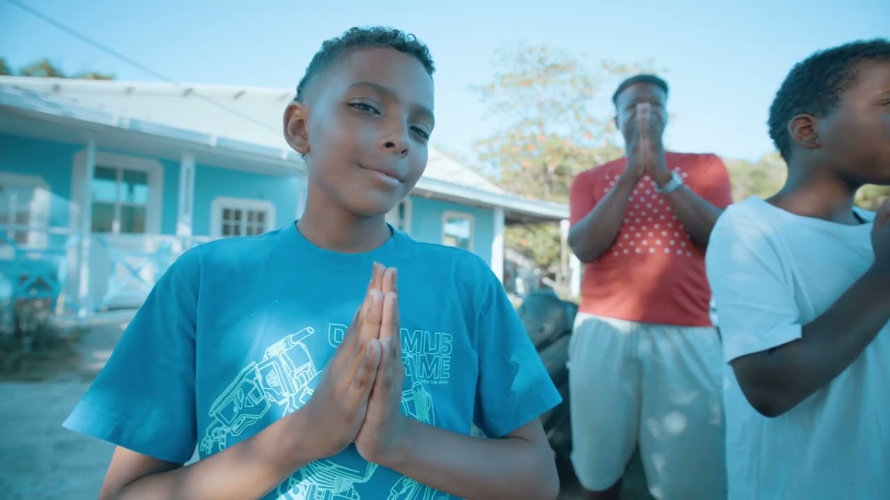 Mr Steve  -  PRAY ( video oficial)