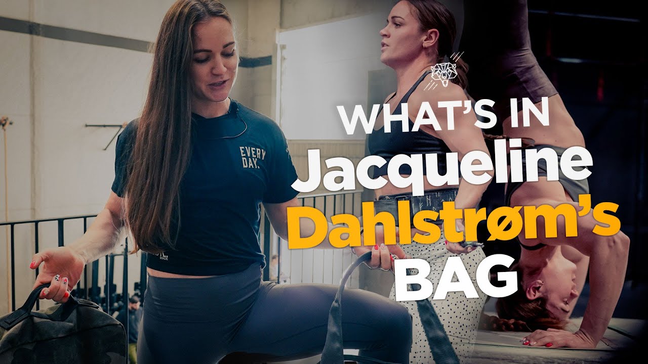 WHAT'S IN JACQUELINE DAHLSTROM BAG?!?!