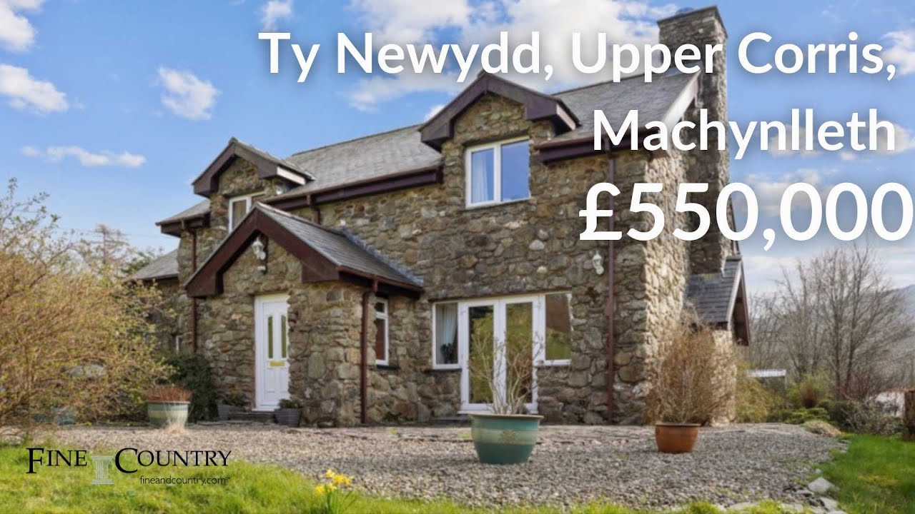 5 Bed Detached Home For Sale in Upper Corris, Machynlleth - Fine and Country West Wales