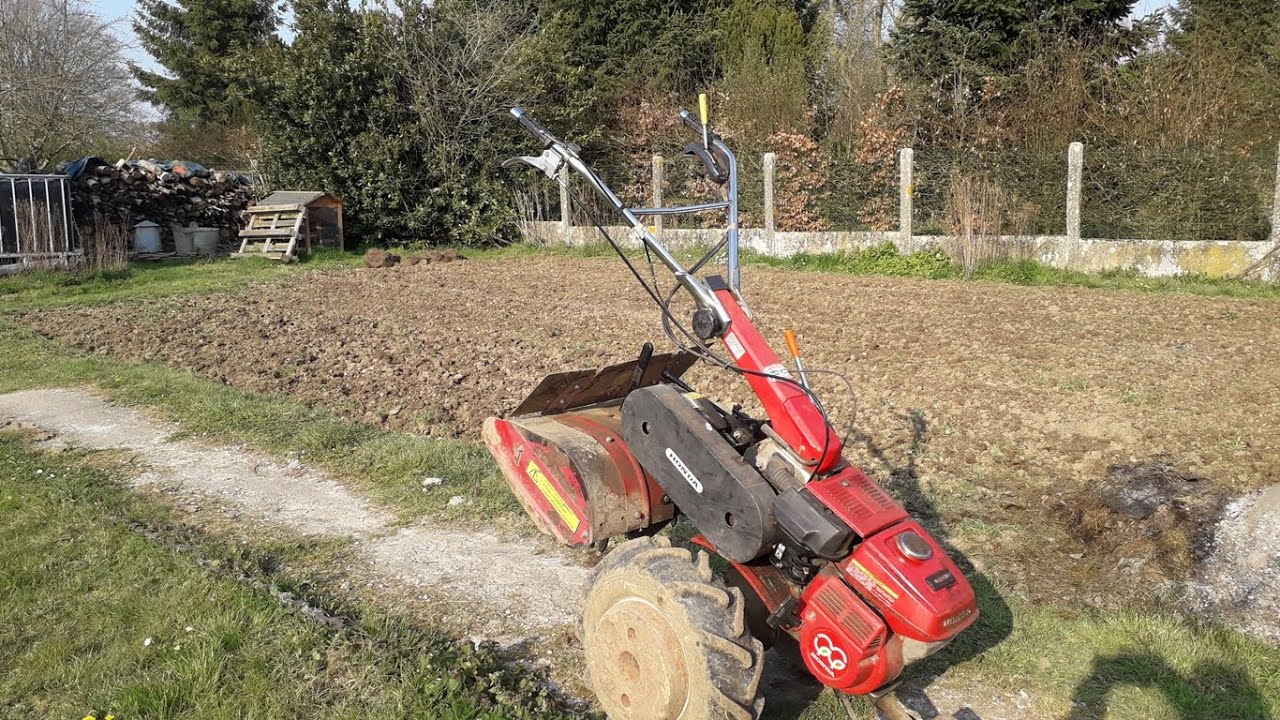 Comment nous préparons le potager avec le motoculteur chaque année