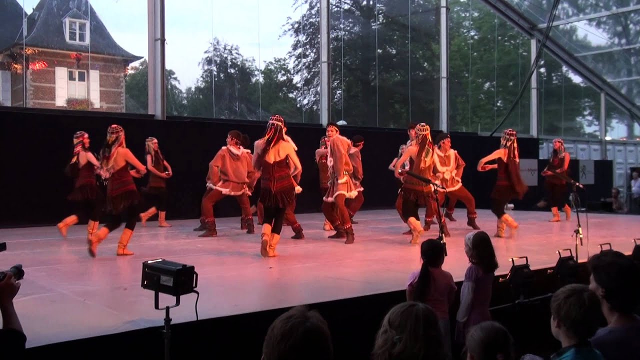 Ensemble Sakha 2011 7 Schoten Festival - Sakha (Yakutia)