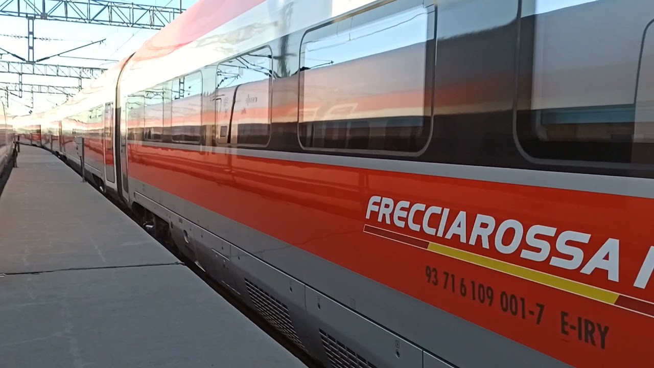 Iryo estacionado en Cerro Negro