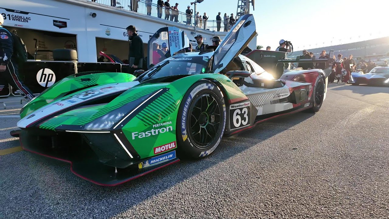 Roar Before the Rolex 24 - rolling back in after session 2 | Friday at Daytona Jan 17 2025