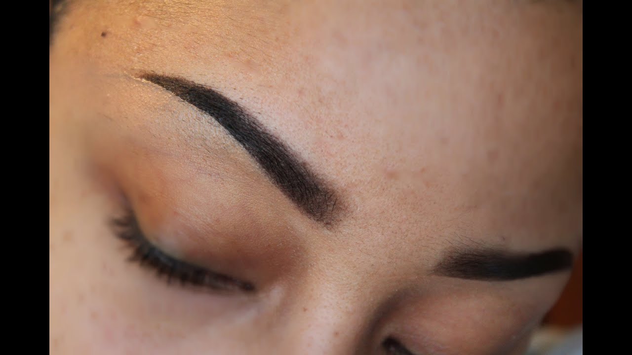 PERFECT YOUR BROWS LIKE A PRO